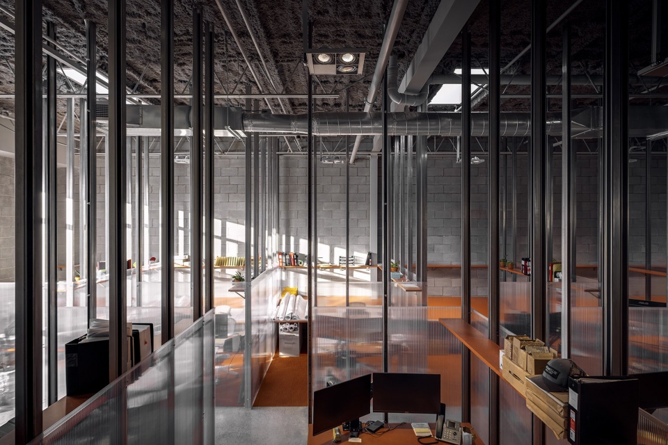 EG by Jean Verville architectes