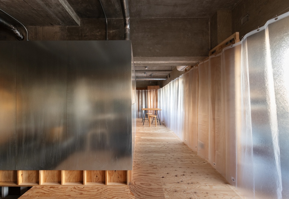 csteel apartment by yutarou ohta