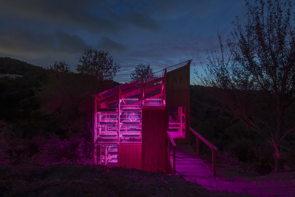 solar greenhouse by iaac