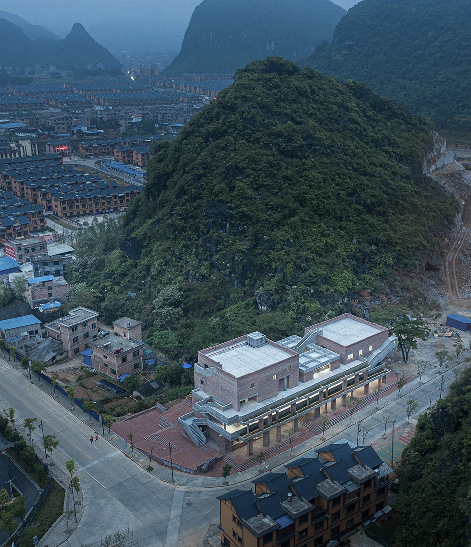 Cultural Service Center and LocalWorkshops of Ruyi Village Regional Studio