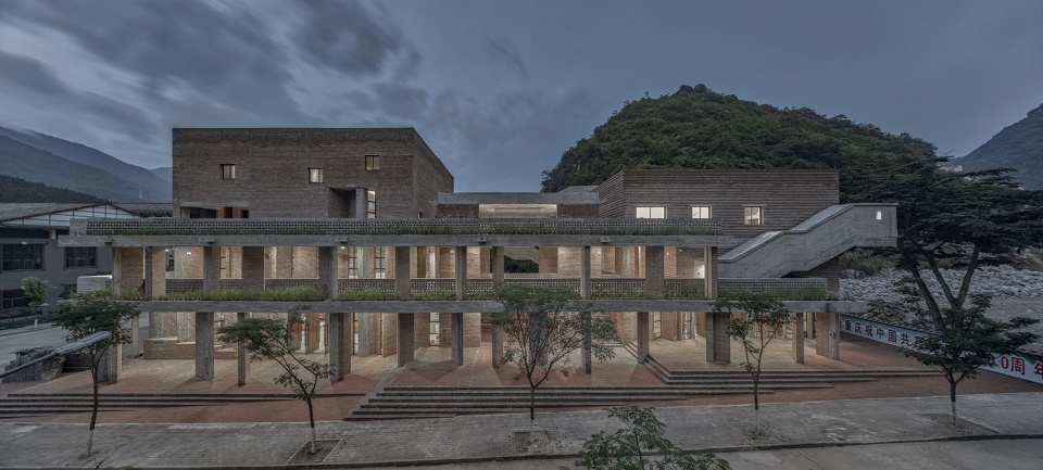 Cultural Service Center and LocalWorkshops of Ruyi Village Regional Studio