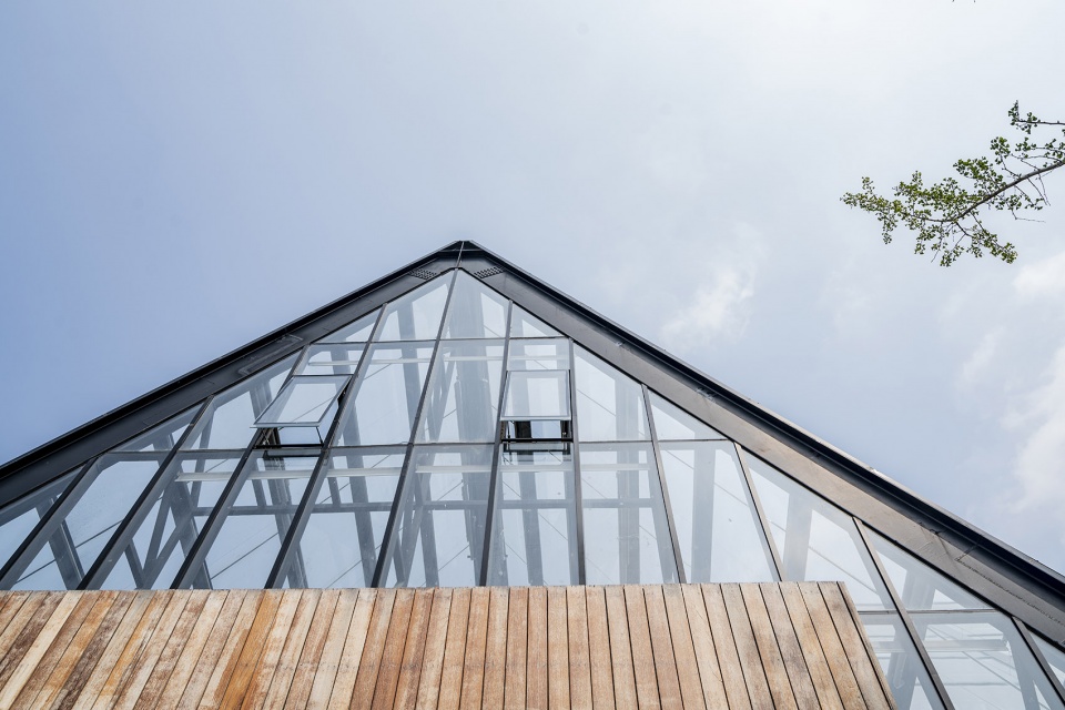 Hengshui Botanical Garden Greenhouse Exhibition Hall Interval Architects