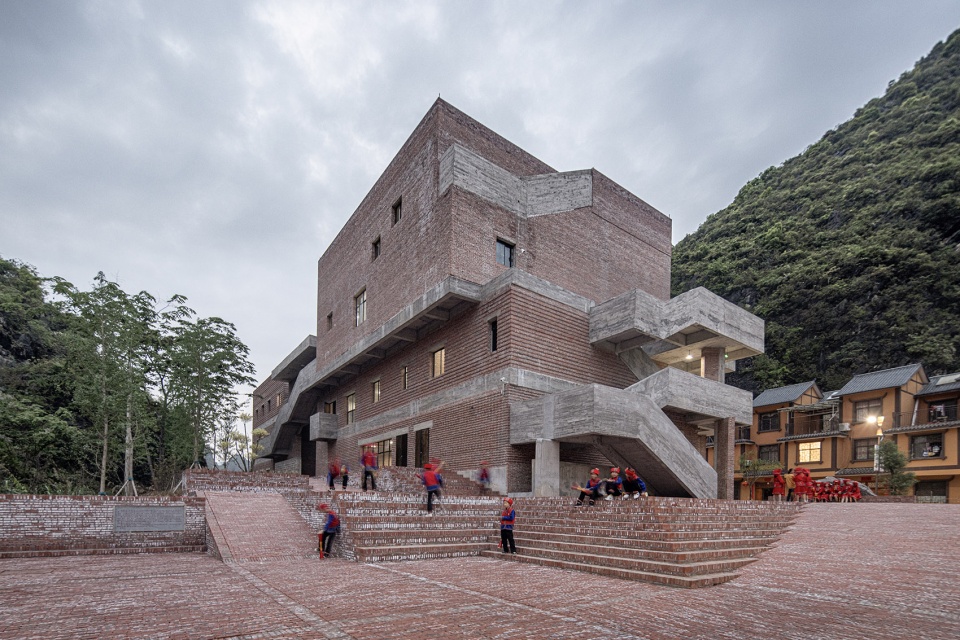 Cultural Service Center and LocalWorkshops of Ruyi Village Regional Studio