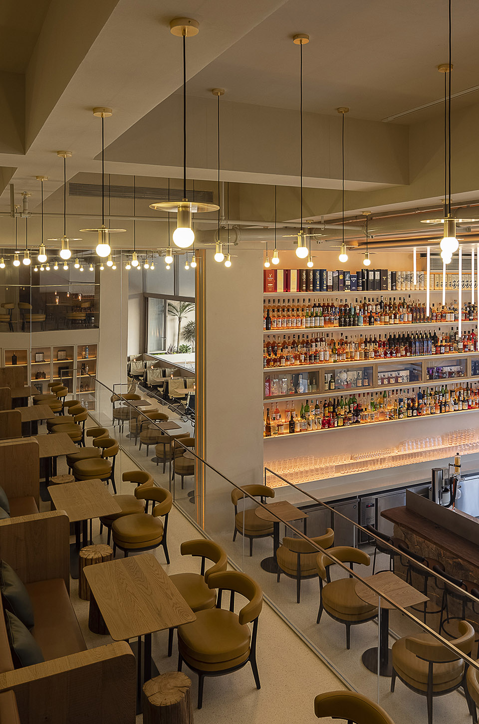 DUIJIU Brunch & Cheers Bar, China by Hangzhou Guantang Interior Design ...