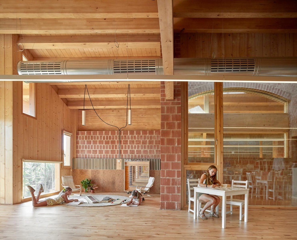 Imagine Montessori School Carmel Gradolií y Arturo Sanz