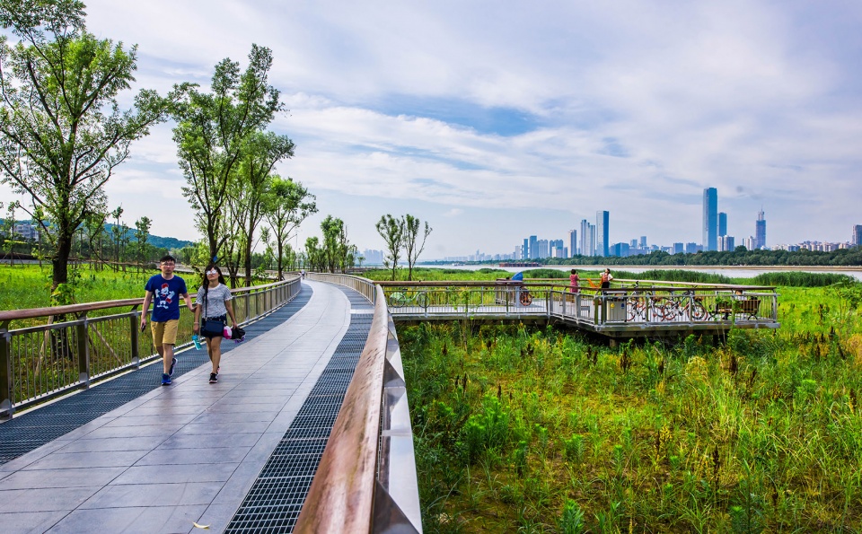 Marshland Park along Xiangjiang River Changsha by LA Design