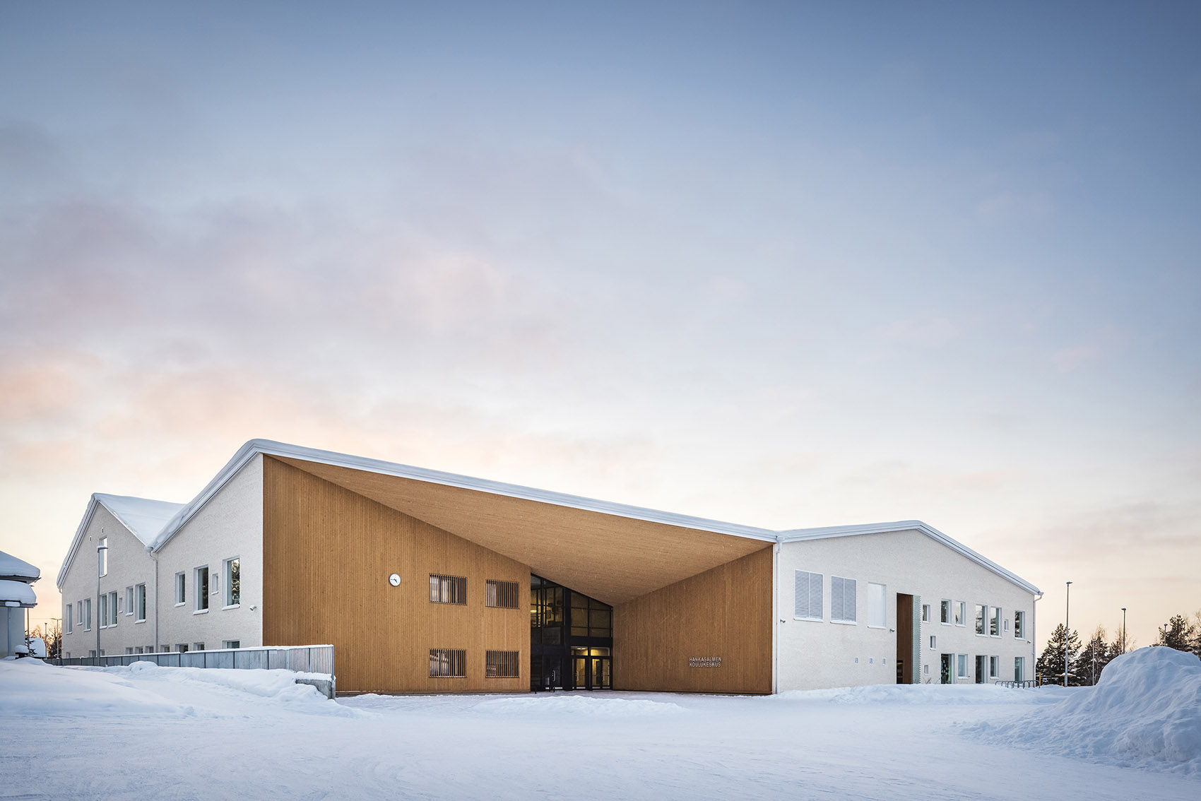 hankasalmi-school-centre-finland-by-parviainen-architects