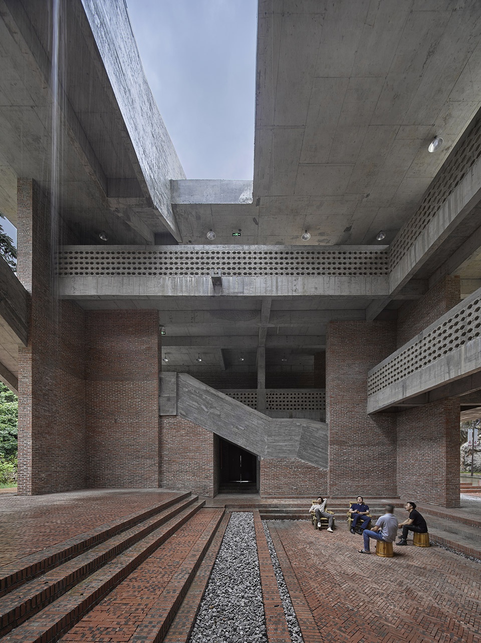 Cultural Service Center and LocalWorkshops of Ruyi Village Regional Studio