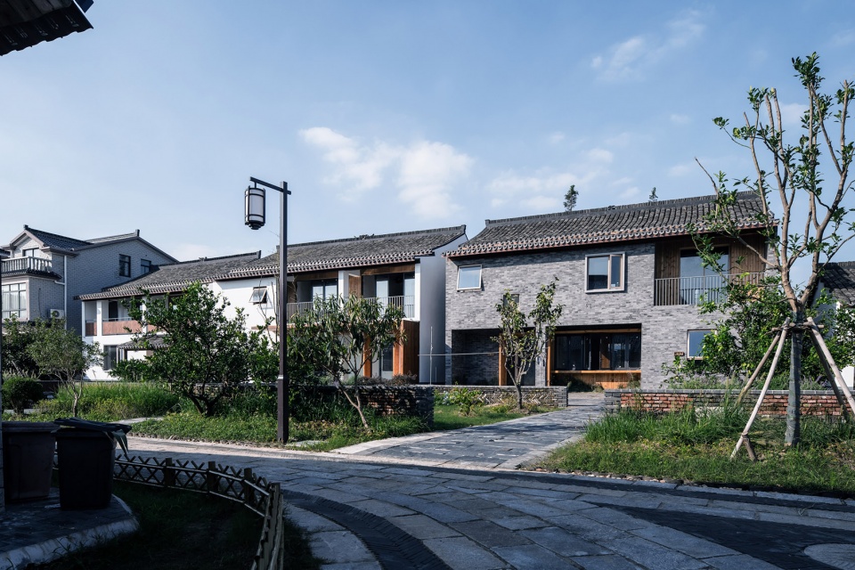 低成本整村改造实践:上海奉贤李窑村乡村振兴 / 水石设计 - 谷德设计