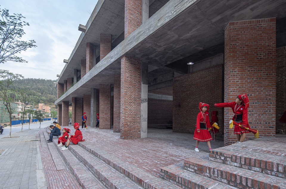 Cultural Service Center and LocalWorkshops of Ruyi Village Regional Studio