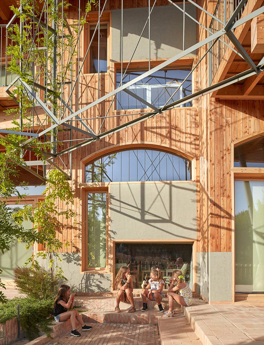 Imagine Montessori School Carmel Gradolií y Arturo Sanz