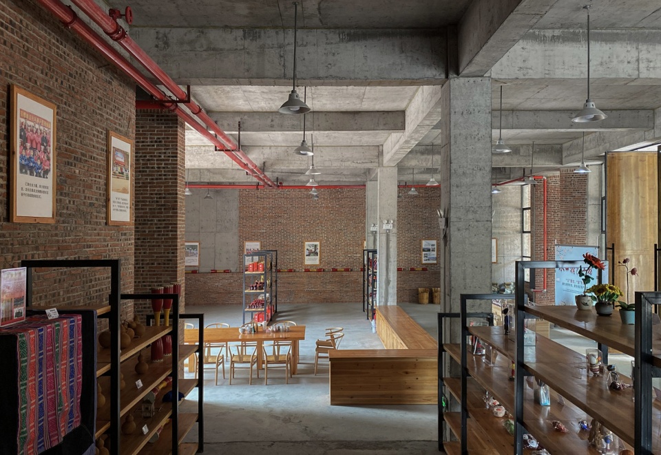Cultural Service Center and LocalWorkshops of Ruyi Village Regional Studio