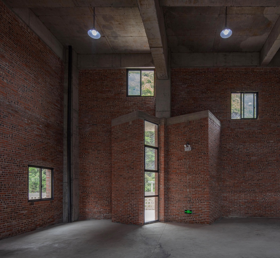 Cultural Service Center and LocalWorkshops of Ruyi Village Regional Studio