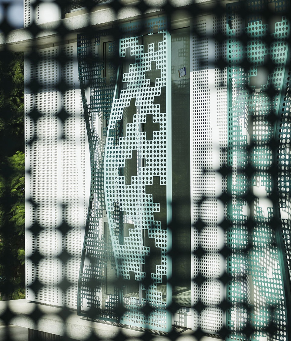 Provincial Office of the Red Cross in Malaga endosdedos architecture 1