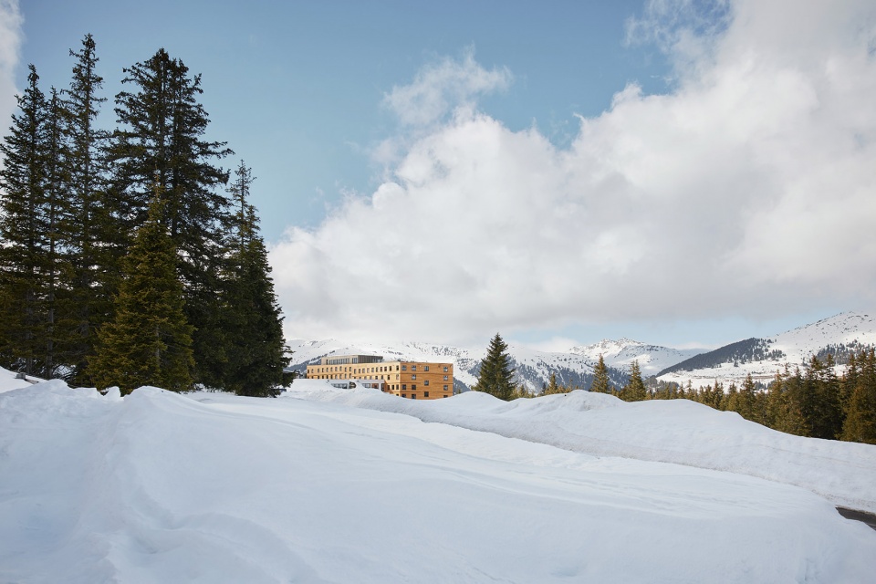 Youthhostel Gerlos by lechner lechner architects
