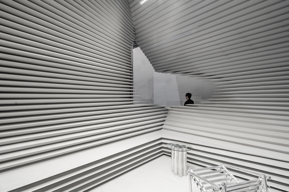 Duo purposed Exhibition Pavilion by Atelier Alter Architects