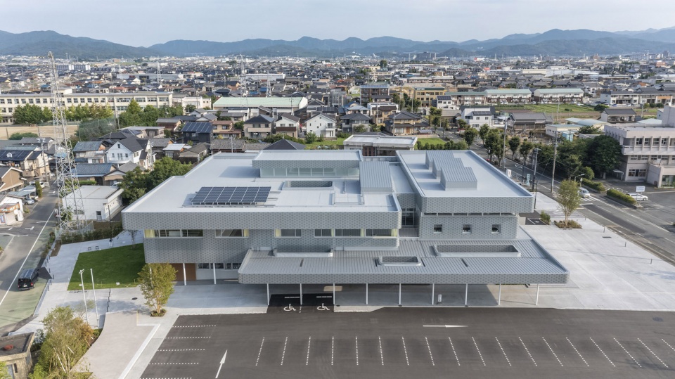 Kozakai Kifukan Community Center by Yasuyuki ITO C A Coelacanth and Associates