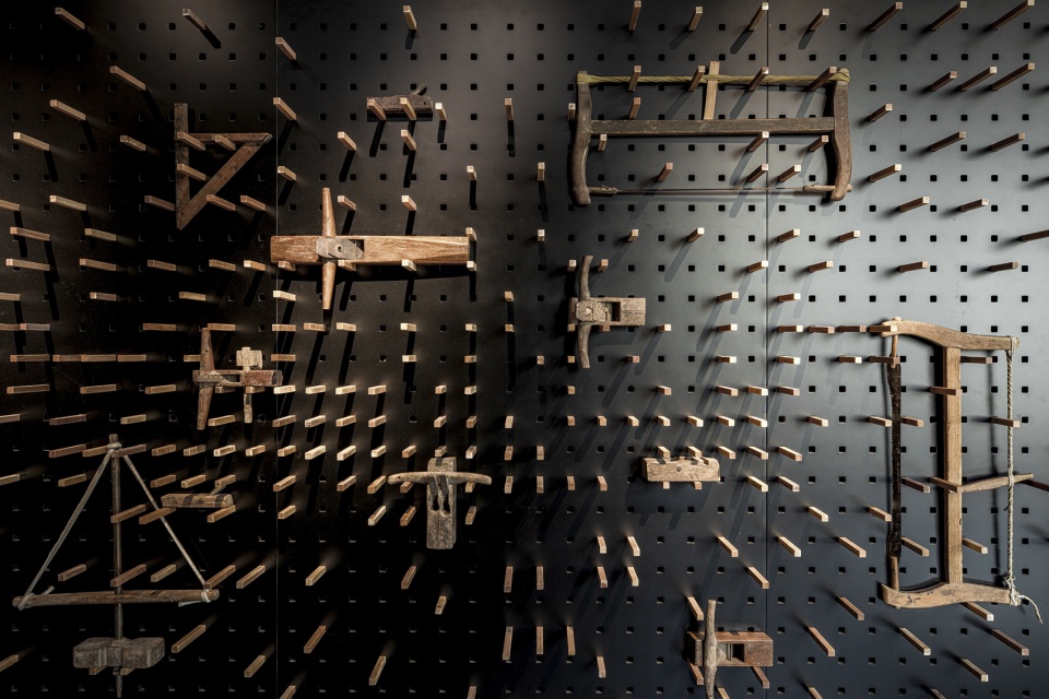 shenzhen qizhushe workshop and exhibition space by yimu