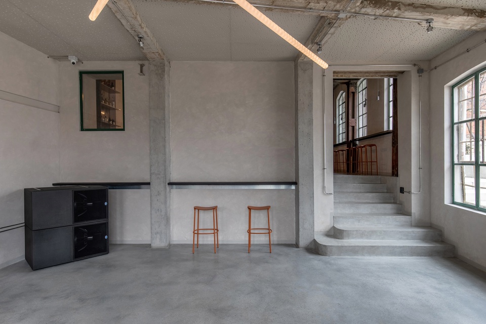 platforma wolff dj bar by apio studio