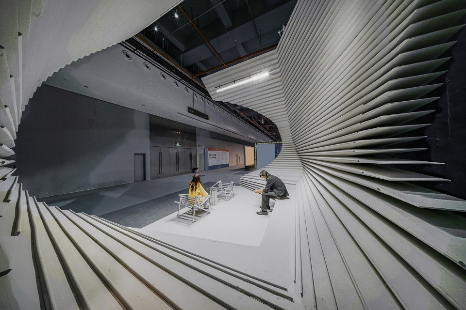 Duo purposed Exhibition Pavilion by Atelier Alter Architects