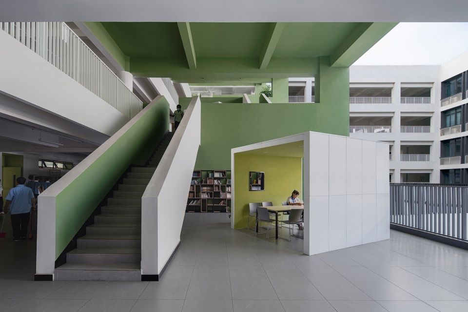 shenzhen longhua xingzhi middle school by zhubo aao