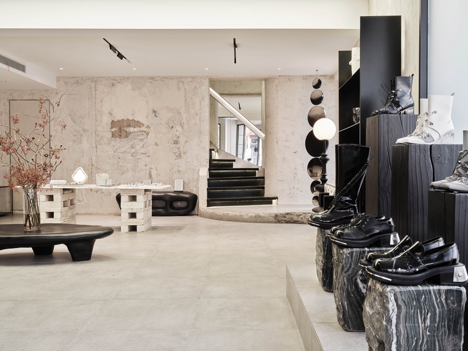 Anno Mundi Genesis Dollar Clothing Retailer by Anno Mundi Super Fan Interior Design