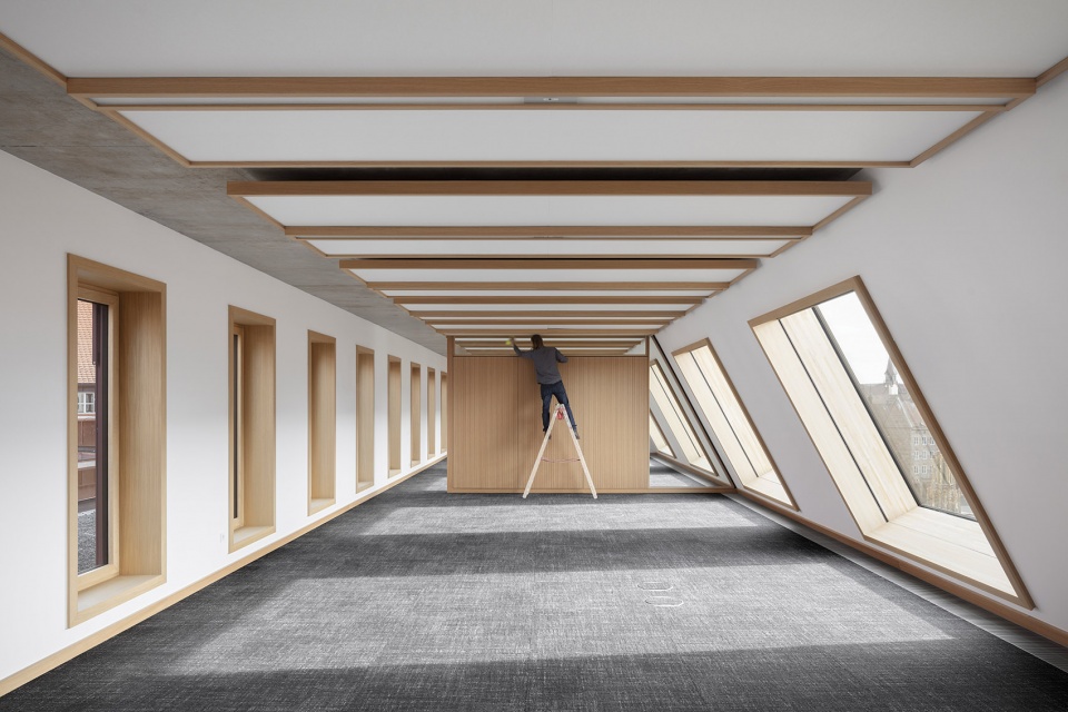 HOUSE OF COMMERCE by Behles Jochimsen