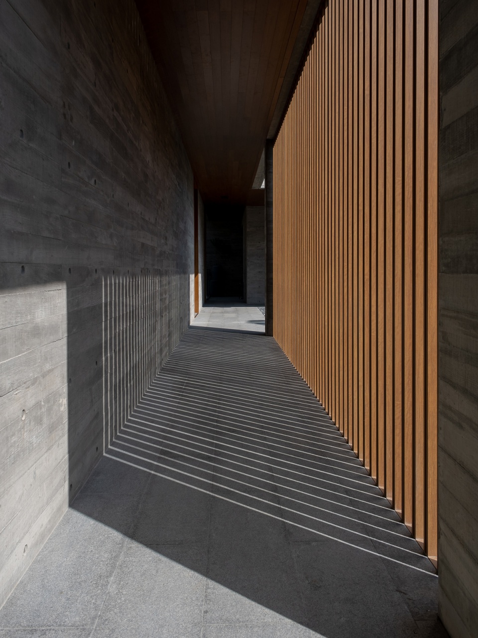 private residential space in the flowing garden china by more than arch studio
