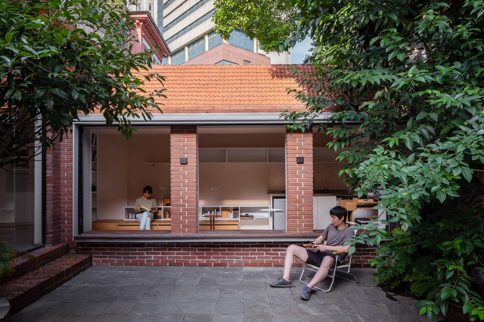 workshopXZ Shanghai Office China by workshopXZ