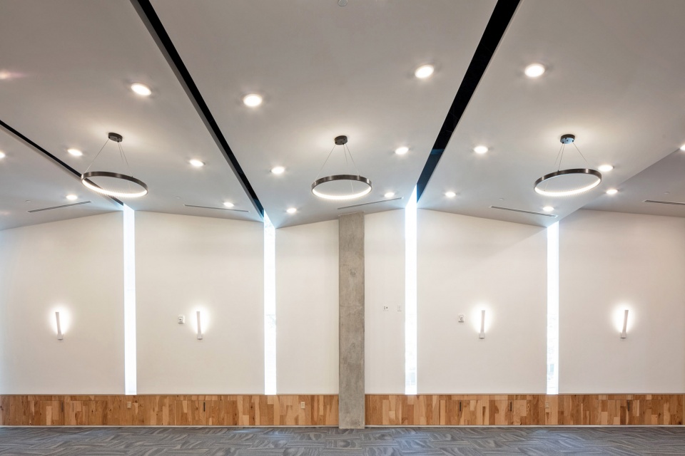 INSPIRE ON 22ND by Rhode Partners