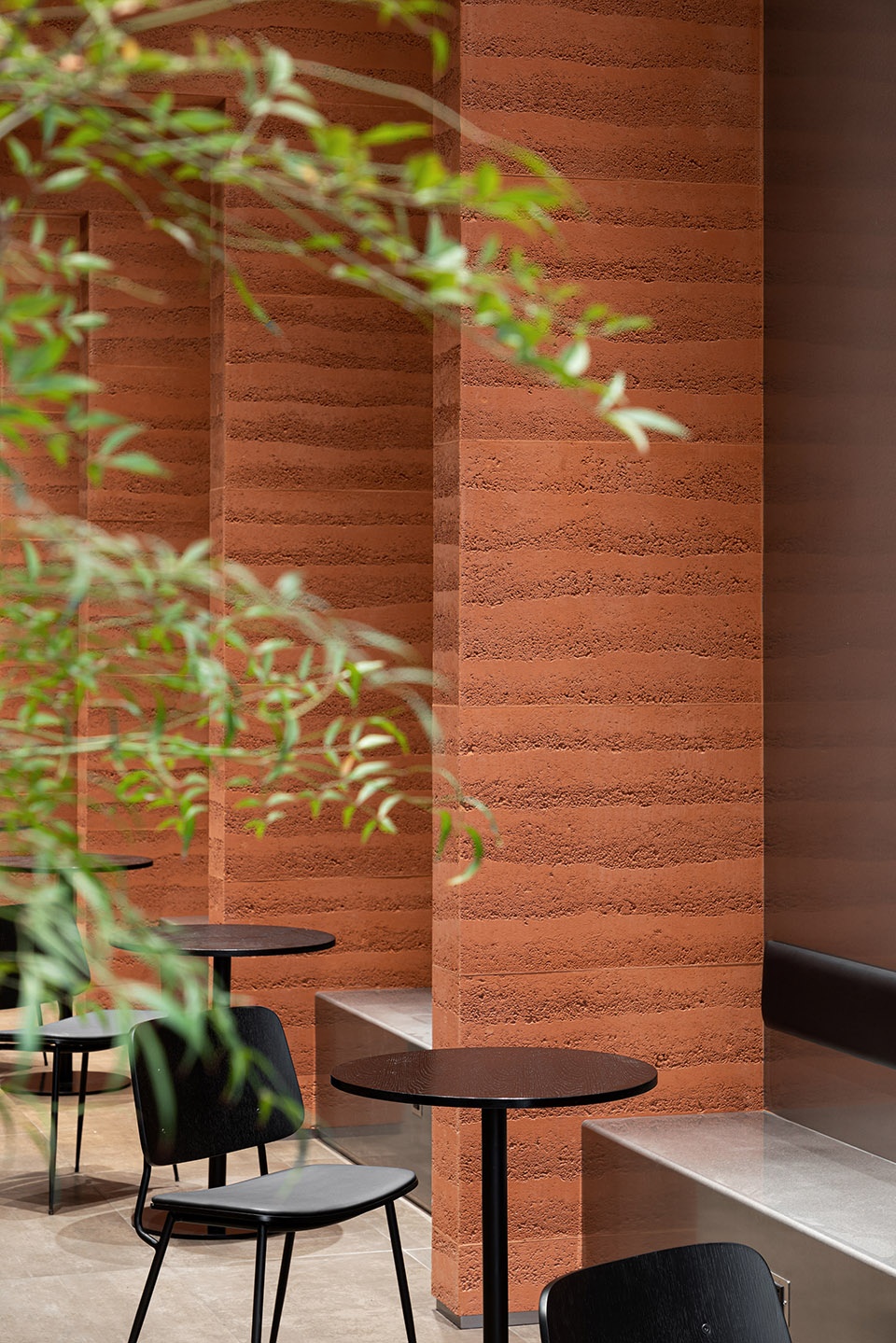 M Stand in Yifenghui Ningbo China by z15 studio