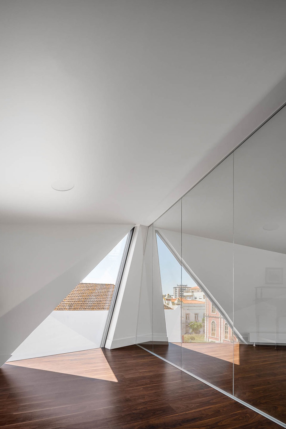 Second skin by danielmsantos eng arq