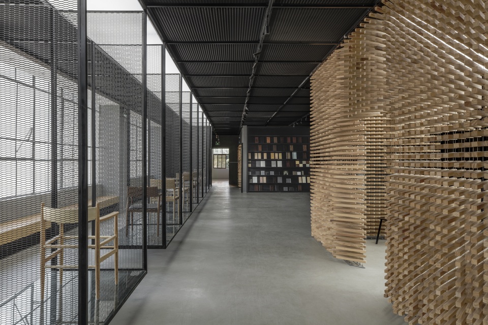shenzhen qizhushe workshop and exhibition space by yimu