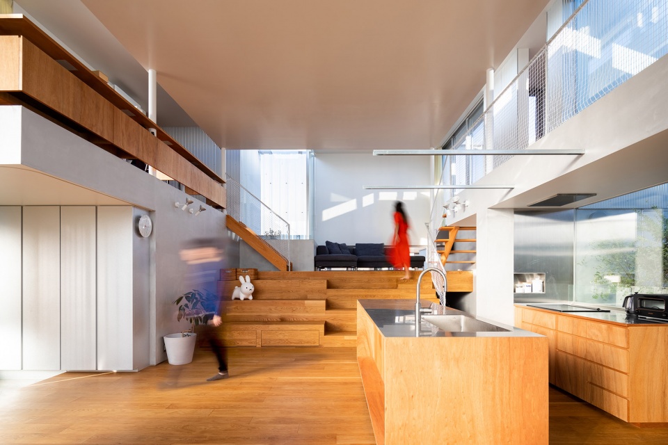 House in Yanakacho by KACH