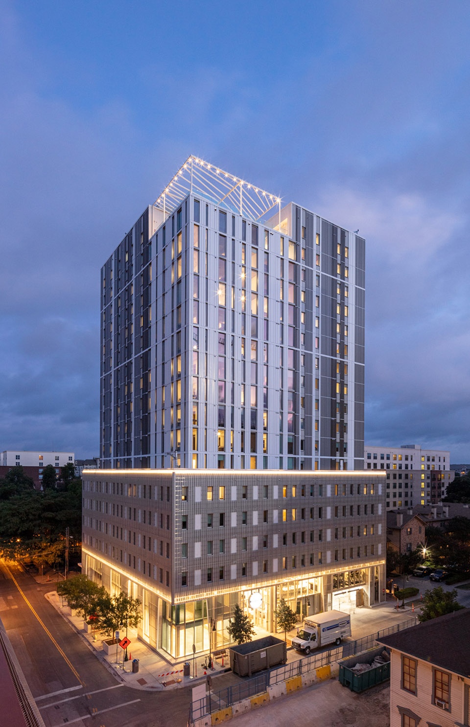 INSPIRE ON 22ND by Rhode Partners
