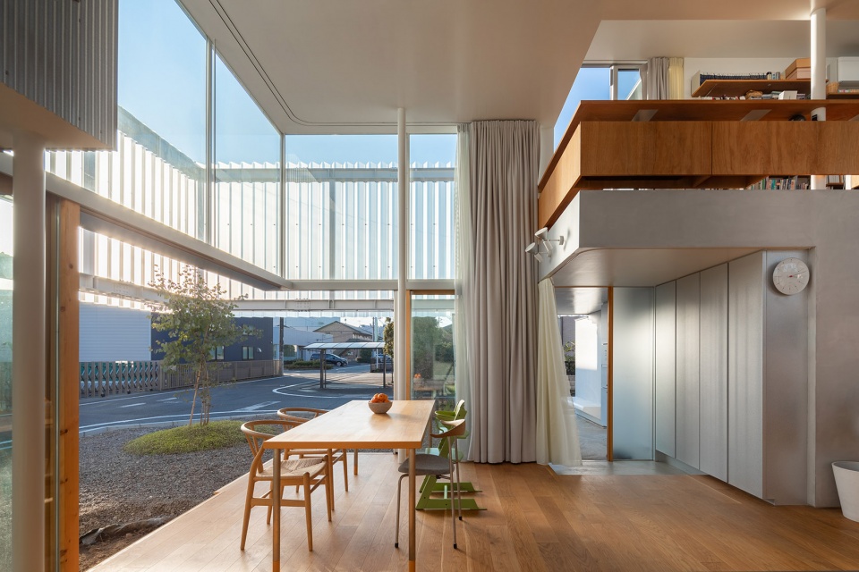 House in Yanakacho by KACH