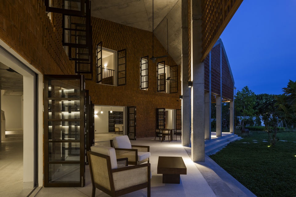 tropical chalet danang by g8a architecture