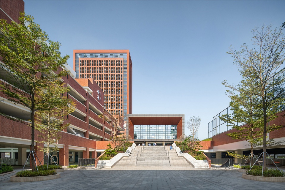 SMS Pingshan Innovation school China by CMAD Architects