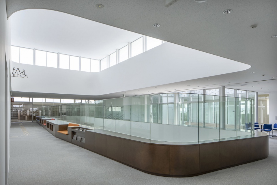 Kozakai Kifukan Community Center by Yasuyuki ITO C A Coelacanth and Associates