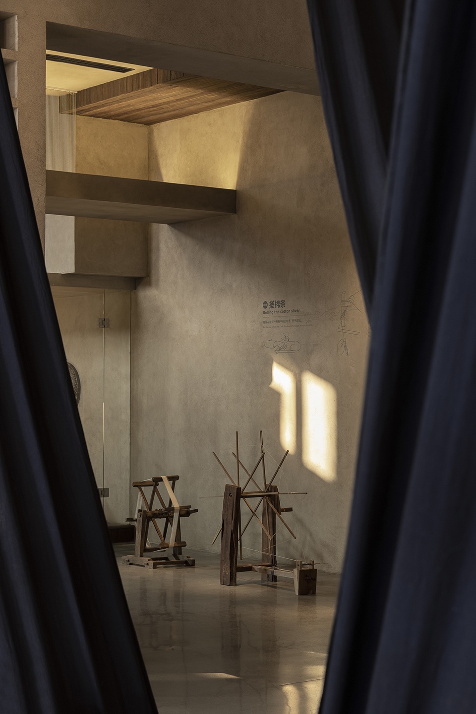 da sheng weaving museum china yejian interior design