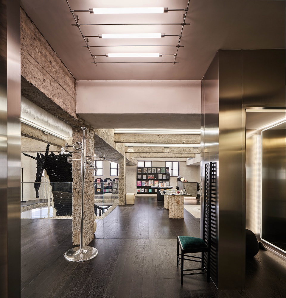Anno Mundi Genesis Dollar Clothing Retailer by Anno Mundi Super Fan Interior Design