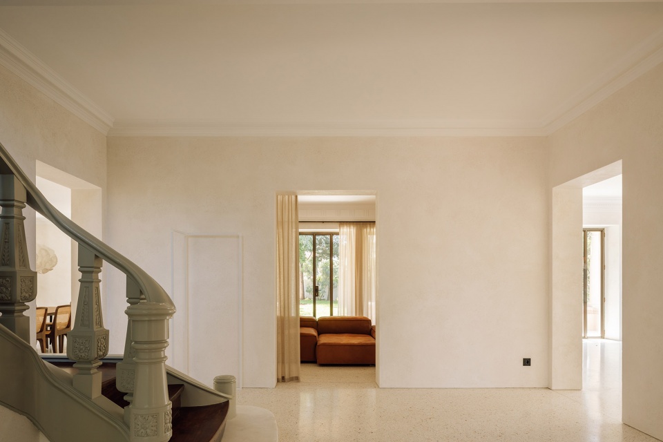 HOUSE 1 Ricardo Bak Gordon