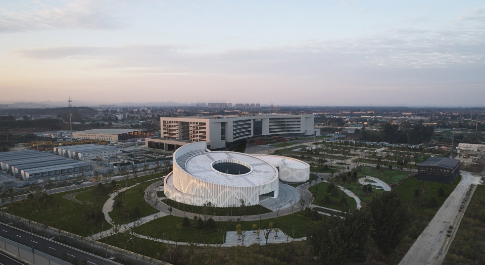 medical museum of shandong first medical university jinan campus by gu zhihong studio aatu