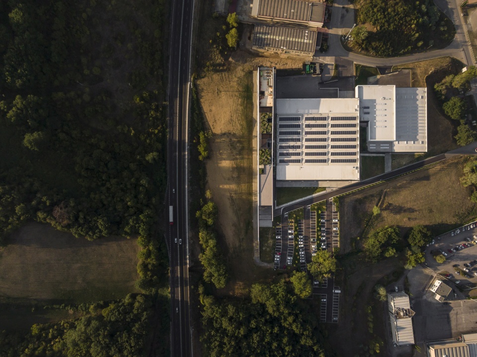 Furla Headquarters Progetto Italia by GEZA Architettura