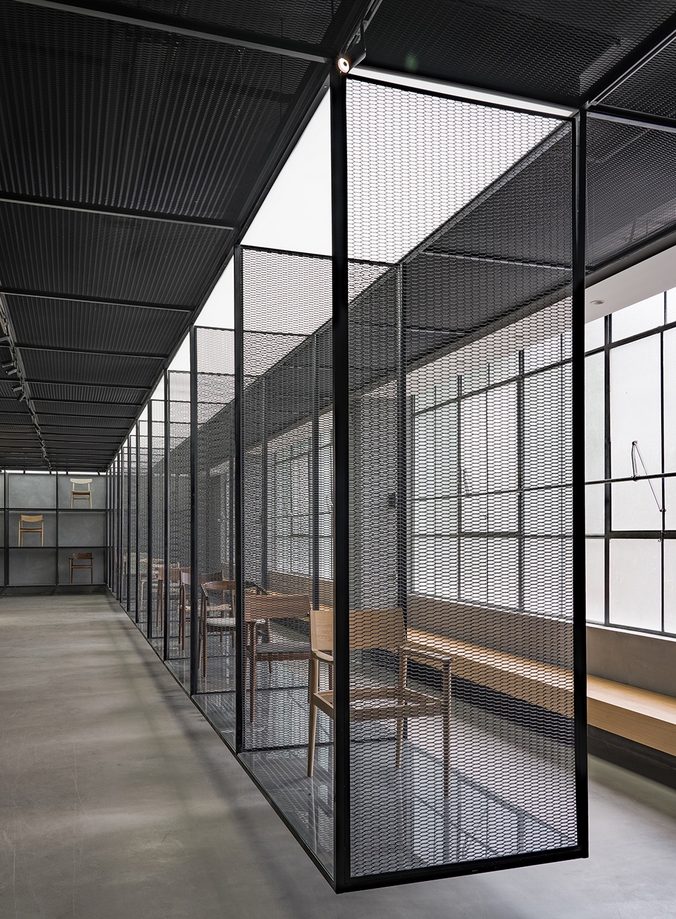 shenzhen qizhushe workshop and exhibition space by yimu