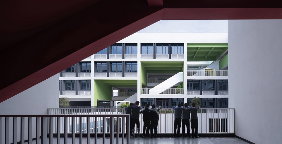 shenzhen longhua xingzhi middle school by zhubo aao