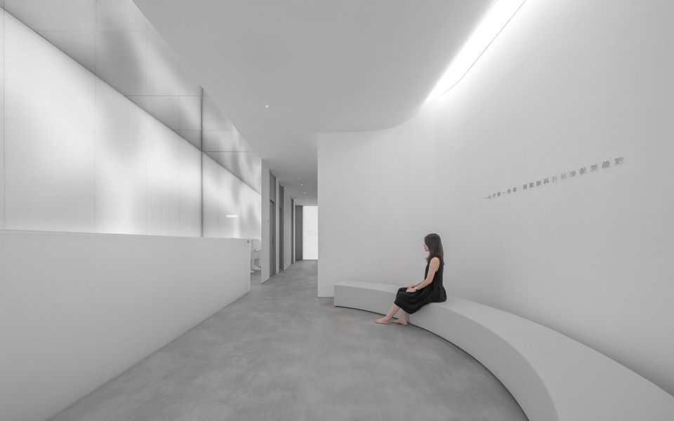 CLINSKIN E Studio