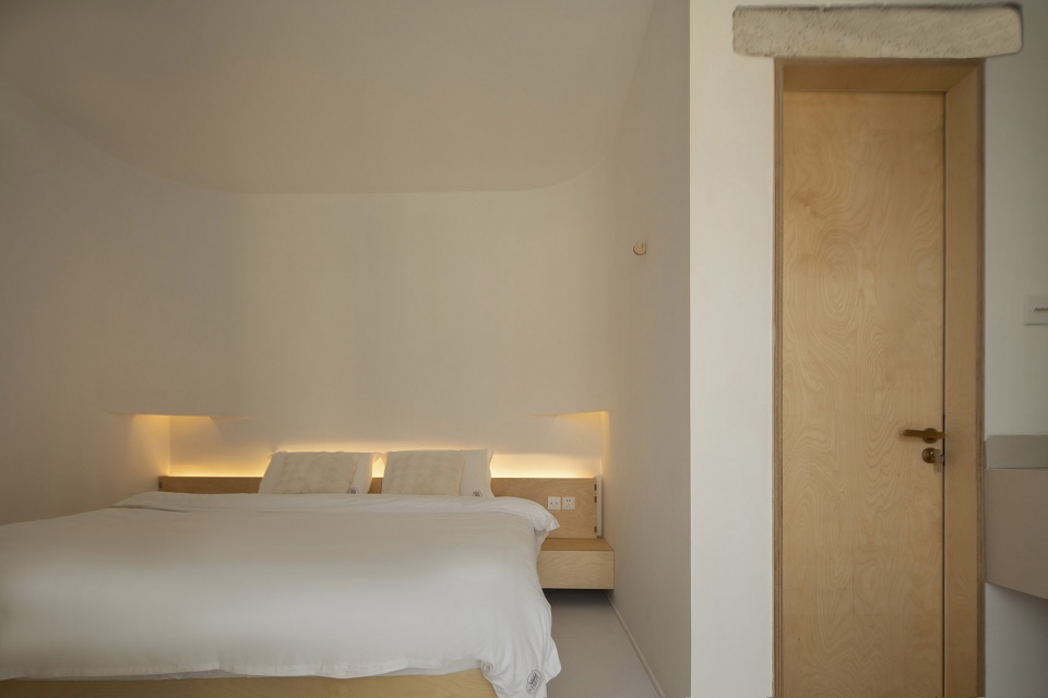 sleeping lab arch phase two atelier dmore