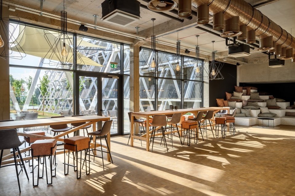 hotel maestoso by enota