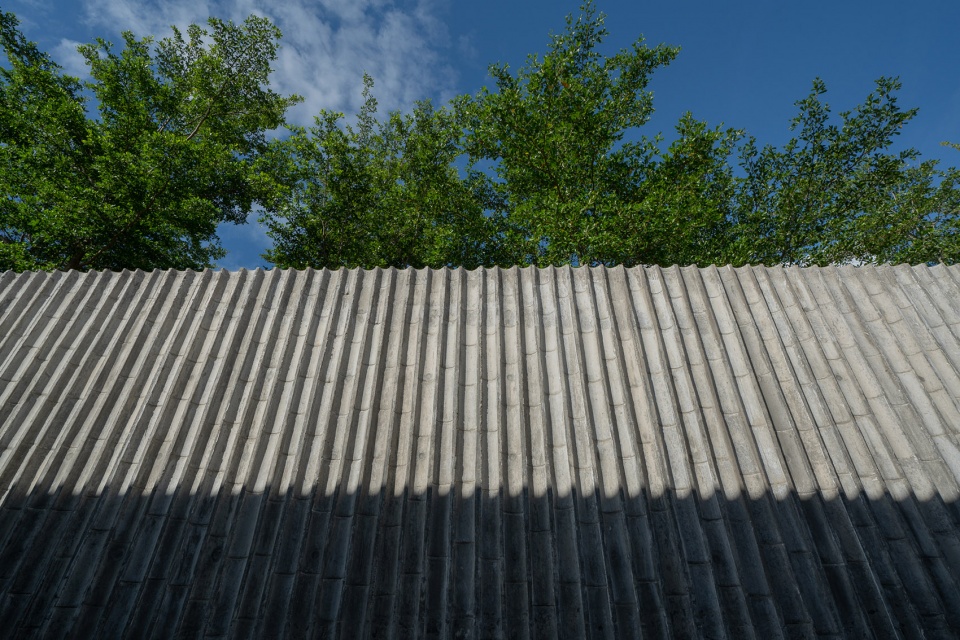 private residential space in the flowing garden china by more than arch studio